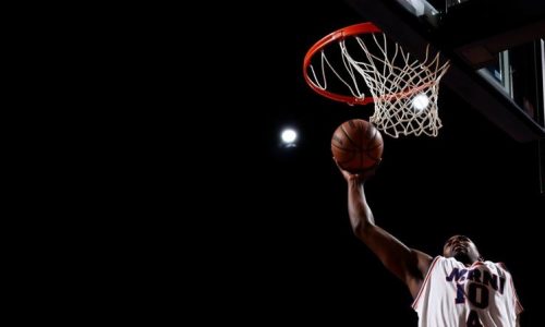 Pistons Edge Hawks in Gritty Home Win at Little Caesars Arena