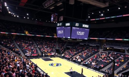 Golden State Valkyries Defeat Los Angeles Sparks 125-97 in Dominant WNBA Performance